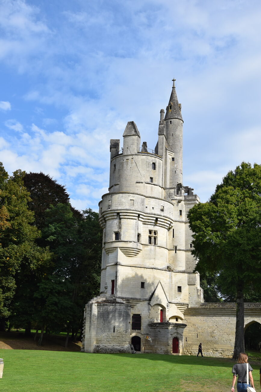 Le donjon de Septmonts, tour du XIVe siècle