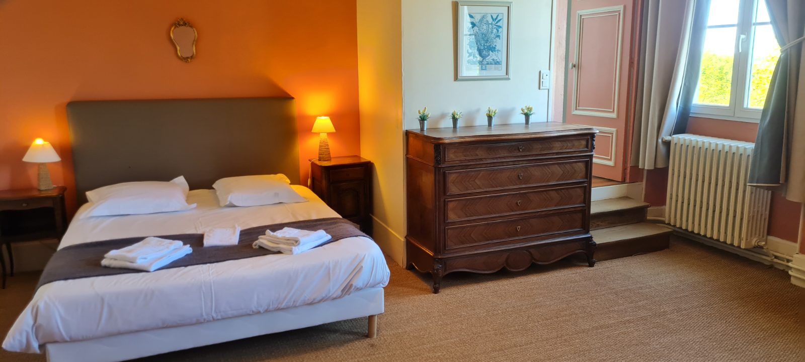 Chambre lit double 1er étage